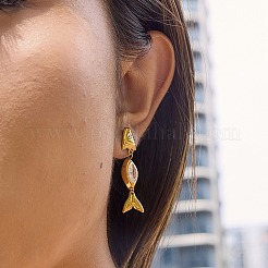 女性用304ステンレススチール製キュービックジルコニアスタッドピアス  魚  18KGP本金メッキ  38x8mm&nbsp;SA-CBA0E8A-01G