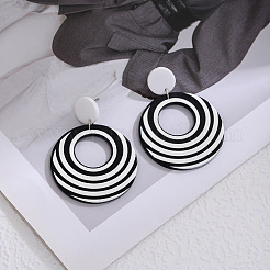 アクリルストライプダングルスタッドピアス  プラチナ  フラットラウンド  55x42mm&nbsp;FS-WG5637F-03