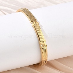 304ステンレススチール製ヒンジ付きカフバングル  クロス  18KGP本金メッキ  内径：1.97インチ（5cm）x2.36インチ（6cm）&nbsp;SA-CBAB92B-19G