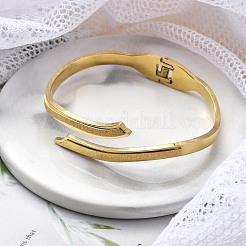 イオンプレーティング（IP）304ステンレススチール製ヒンジ付き女性用バングル  艶消し  18KGP本金メッキ  内径：1-7/8x2-3/8インチ（4.7x6.1cm）&nbsp;BJEW-A011-22G