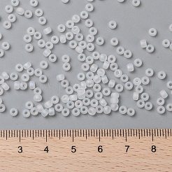 MIYUKIラウンドロカイユビーズ  日本製シードビーズ  （rr131fr）マットクリスタルab  8/0  3mm  穴：1mm  約422~455PCS /ボトル  10 G /ボトル&nbsp;SEED-JP0009-RR0131FR