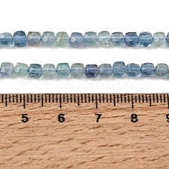 天然ブルーの蛍石ビーズ連売り  多面カット  キューブ  4x4x4mm  穴：0.7mm  約95個/連  15.55''（39.5センチメートル）&nbsp;GG-CBA0C5B-A05