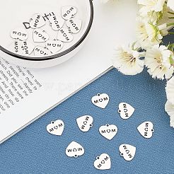 母の日のテーマ  304ステンレススチールチャーム  ワード「mom」を刻まれるハート  ステンレス鋼色  13x14x1mm  穴：1.5mm  20個/箱&nbsp;STAS-UN0018-99P