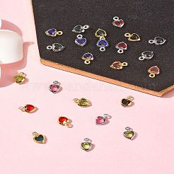 24個 12色ハートラックメッキ真鍮ガラスチャーム  カドミウムフリー＆鉛フリー  長持ちメッキ  ミックスカラー  7.5x5x2mm  穴：1mm  2個/カラー&nbsp;KK-FS0001-39
