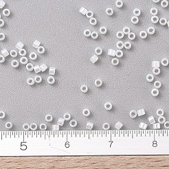 MIYUKIデリカビーズ  シリンダー  日本製シードビーズ  11/0  （db0222)ホワイトオパールab  1.3x1.6mm  穴：0.8mm  約100000個/500g&nbsp;SEED-MY11-DB0222