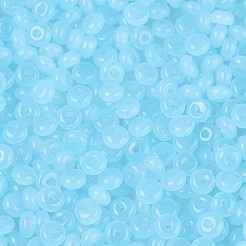 透明ガラスシードビーズ  ドーナツ  模造ゼリー  ライトスカイブルー  4.5x2.5mm  穴：1mm  約7031個/ポンド&nbsp;SEED-Q041-01I