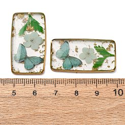 真鍮、透明エポキシ樹脂、ドライフラワーのペンダント  花と蝶の模様のチャームが付いた長方形  スパンコール入り  淡いターコイズ  32.5x17.5x3.5mm  穴：1.2mm&nbsp;RESI-G133-01G-02