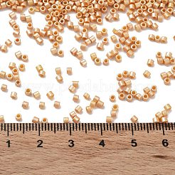焼付塗装ガラスシードビーズ  シリンダー  砂茶色  2x1.5mm  穴：1mm  約50398個/ポンド&nbsp;SEED-S042-15B-26
