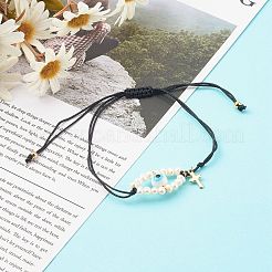 調節可能なナイロン糸編組ビーズブレスレット  304ステンレススチールのクロスチャームとナザールボンジュウの天然淡水貝ビーズ付き  ナザールボンジュウランプワークラウンドビーズ  ブラック  内径：1-1/2~4インチ（3.8~10.2cm）&nbsp;BJEW-JB06262-03