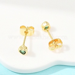 真鍮製マイクロパヴェキュービックジルコニアスタッドピアス  長持ちメッキ  ラックめっき  鉛フリー＆カドミウムフリー  18KGP本金メッキ  ハート  4x4mm&nbsp;EJEW-F405-22A-G03