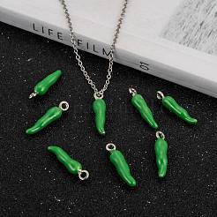 真鍮製エナメルペンダント  豊饒の角  イタリアの角cornicello  プラチナ  グリーン  20x5mm&nbsp;PALLOY-H003-2