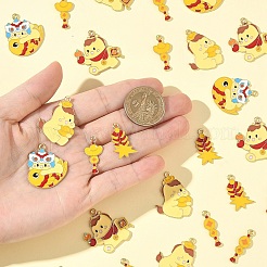30個 6スタイル 新年用合金エナメルペンダント  ゴールドカラー  混合図形  24~31.5x8~28x1~1.5mm  穴：1.6~1.8mm  5個/セット。&nbsp;FIND-YW0017-96