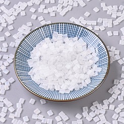 MIYUKIティラビーズ  日本製シードビーズ  2穴  （TL131FR）マットクリスタルAB  5x5x1.9mm  穴：0.8mm  約118個/10g&nbsp;X-SEED-J020-TL131FR
