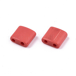 Fgb2穴ガラスシードビーズ  不透明なつや消し色  正方形  インディアンレッド  5x4.5~5.5x2~2.5mm  穴：0.5~0.8mm  約1180個/袋&nbsp;SEED-S031-L-ST45F