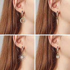 クリアキュービックジルコニアコーンドロップハギーフープピアス  女性のための真鍮のアクセサリー  ゴールドカラー  31mm  ピン：0.9mm&nbsp;EJEW-SW00005-09