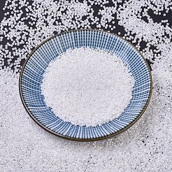 MIYUKIデリカビーズ小  シリンダー  日本製シードビーズ  15/0  （dbs0201)ホワイトパールセイロン  1.1x1.3mm  穴：0.7mm  約175000個/袋  50 G /袋&nbsp;SEED-X0054-DBS0201