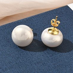 真鍮とABS樹脂製のイミテーションパールスタッドピアス（女性用）  ラウンド  長持ちメッキ  ラックめっき  鉛フリー＆カドミウムフリー  ゴールドカラー  リネン  13.5mm&nbsp;PL-CBA760A-14B-G02