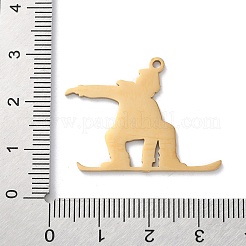 304ステンレスペンダント  レーザー切断  スケートボード 人間 魅力  18KGP本金メッキ  24x32x1mm  穴：1.6mm&nbsp;LS-STAS-S149-06G