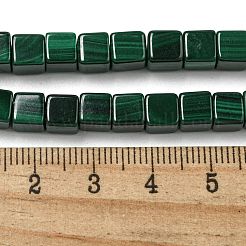 天然マラカイトビーズ連売り  キューブ  5~6.5x5~6.5x5~6.5mm  穴：0.9mm  約64~66個/連  15.43''（39.2センチメートル）&nbsp;G-Q185-A02-01