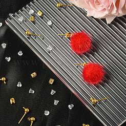 DIYイヤリング作成キット  70個のプラスチックと鉄のイヤーナット  20 個の鉄球スタッドピアスパーツ  ゴールドカラー  パーツ：90個/箱&nbsp;DIY-FS0001-37
