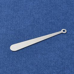 真鍮チャーム  カドミウムフリー＆鉛フリー  ティアドロップ  925銀メッキ  30x4x0.3mm  穴：1.2mm&nbsp;KK-P259-11P