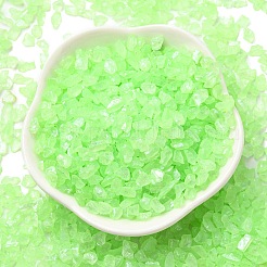 光る砕いたガラス工芸品  不規則なガラスチップ  diyの花瓶フィラー庭の装飾用  芝生の緑  4.5~11.5x1.5~3x2.5mm&nbsp;GLAA-F124-C03