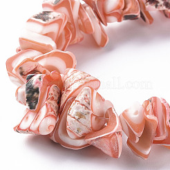 天然トロチッドシェル/トロカスシェルビーズ連売り  染め  ナゲット  ライトサーモン  8~16x7~13x2~15mm  穴：1.2mm  約39~46個/連  6.89インチ〜7.28インチ（17.5~18.5cm）&nbsp;SSHEL-N034-105-A02