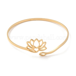 304ステンレススチールカフバングル  中空の蓮の花  ゴールドカラー  内径：2-1/4インチ（5.8cm）&nbsp;BJEW-K234-01G