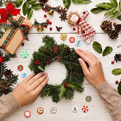 50個10スタイルのクリスマステーマ手作りポリマークレイビーズ  混合図形  8.5~11x9~11x4~6mm  穴：1.4~1.8mm  5個/スタイル&nbsp;CLAY-YW0002-02