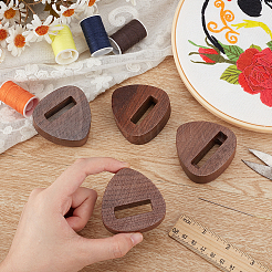 三角木刺繍フープイーゼル  ディスプレイスタンド  ココナッツブラウン  54~55.5x55.5~56.5x19mm  内径：42x10mm  約4個/セット&nbsp;TOOL-WH0127-50B