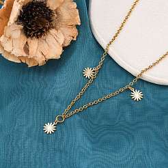 真鍮製チャーム  ニッケルフリー  花  18KGP本金メッキ  10x8x1mm  穴：1mm&nbsp;KK-T055-001G-NF