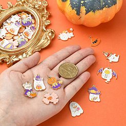 60スタイルのライトゴールドトーン合金エナメルペンダント12個。  カドミウムフリー＆鉛フリー  ハロウィン  ミイラとおばけと猫とカボチャ  オレンジ  17~25x17~27x1~2mm  穴：1.8mm  5個/スタイル&nbsp;ENAM-CJ0003-99