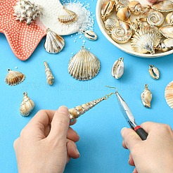 32Pcs 16 Styles Plating Acrylic Pendants&nbsp;OACR-CJ0002-45