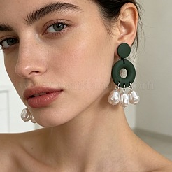 イミテーションパールのシャンデリアピアス  リングとティアドロップ  女性用木製スタッドピアス  濃い緑  67x30mm&nbsp;WGBB3F3-01
