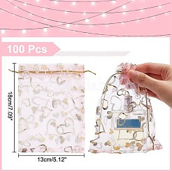 ゴールドスタンプハートオーガンジーギフトバッグ100個  結婚披露宴のクリスマス キャンデー袋のためのアクセサリー類のギフトの網の巾着袋  結婚式の好意バッグ  長方形  桃パフ  18x13cm&nbsp;OP-PH0001-37B