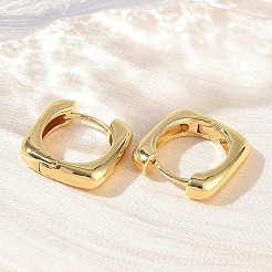 真鍮製フープピアス  正方形  カドミウムフリー＆鉛フリー  ラックめっき  長持ちメッキ  18KGP本金メッキ  16x15.5x4mm&nbsp;KK-CBA30C7-34G