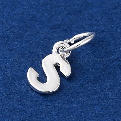 スターリングシルバーの文字チャーム925個  丸カンとスタンプ925個付き  銀色のメッキ  文字S  8x5x0.8mm  穴：4mm&nbsp;LS-STER-C012-01S-S