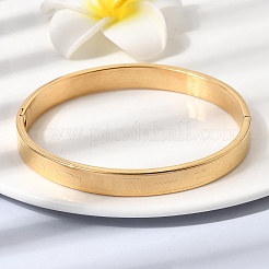 304ステンレススチール製ヒンジ付きバングル  女性用幅広バングル  イオンプレーティング（ip）  18KGP本金メッキ  内径：2.05インチ（5.2cm）x2.48インチ（6.3cm）&nbsp;BJEW-D408-22G