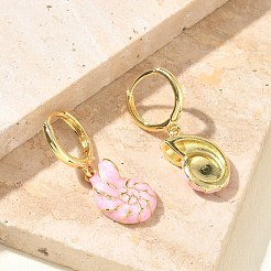 真鍮エナメルフープダングルピアス（女性用）  巻き貝の形  ラックめっき  長持ちメッキ  鉛フリー＆カドミウムフリー  18KGP本金メッキ  30.5x11.5mm&nbsp;EJEW-A167-07G