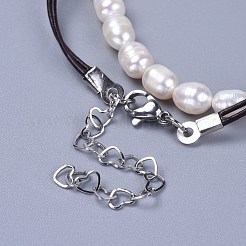 スタッカブルブレスレットセット  天然淡水パール  淡水シェルコネクター  304ステンレススチールの金具と牛革のコード  小袋のポーキングパウチドローストリングバッグ  ホワイト＆ブラック  7-1/4インチ（18.5cm）  2mm  2インチ（5cm）  5.5~6mm  2個/セット&nbsp;BJEW-JB04386