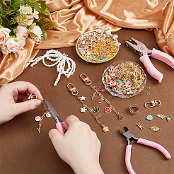 DIYキーホルダー作成キット  合金エナメルと樹脂ペンダントを含む  真鍮製リング  アイアンクラフトホールパンチ  炭素鋼製ニッパー/ヤットコ  合金製回転式ナスカンカニカン  真鍮のペーパークリップチェーン  ゴールドカラー  14x12x2mm  穴：1.6mm&nbsp;DIY-JOY0001-05