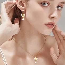 樹脂と模造ABSパールペンダント10個  ラックメッキの真鍮製金具付き、涙型のチャームが付いた蝶  カドミウムフリー＆鉛フリー  マットゴールドカラー  25x14.5x8mm  穴：4mm&nbsp;KK-YW0003-56