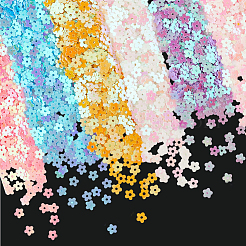 180g 6色のプラスチックスパンコールビーズ  縫製工芸品の装飾  花  ミックスカラー  5x5mm  30 G /カラー&nbsp;PVC-CP0001-03