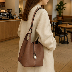 牛革バッグベルト1本  合金パーツ  ゴールドカラー  サドルブラウン  862x34.5x3~16.5mm&nbsp;AJEW-PH0007-24A