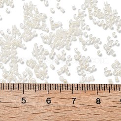 内側が透明な色のガラスシードビーズ  シリンダー  レモンシフォン  1.6x1.3mm  穴：0.8mm  約60000個/ポンド&nbsp;SEED-H003-04B