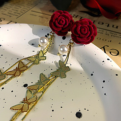Rose with Butterfly Flocking Alloy Dangle Stud Earrings&nbsp;FS-WG3A5F5-01