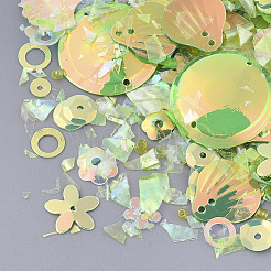 装飾アクセサリー  ポリ塩化ビニールのプラスチック製のスパンコール/スパンコールビーズ  混合図形  緑黄  4~40x2.5~16x0.3~1.5mm  穴：1~1.6mm&nbsp;PVC-S035-018C