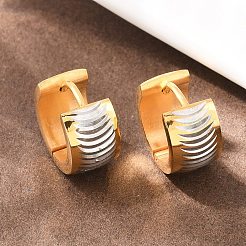 ツートンカラーの304ステンレススチール製ストライプフープピアス  316サージカルステンレススチール製耳ピン付き  イオンプレーティング（ip）  ゴールデン·ステンレス鋼色  13.5x7mm&nbsp;EJEW-L307-04GP-04