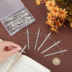 合金ビッグペンダント30個。  剣のチャーム  アンティークシルバー  85x24x4mm  穴：3mm&nbsp;FIND-UN0002-96