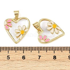 真鍮製エナメルペンダント  天然なシェルと  花のチャーム入りハート  カドミウムフリー＆鉛フリー  ラックめっき  長持ちメッキ  18KGP本金メッキ  18.5x17.5x3mm  穴：3.5x5.5mm&nbsp;X-KK-S526-52G